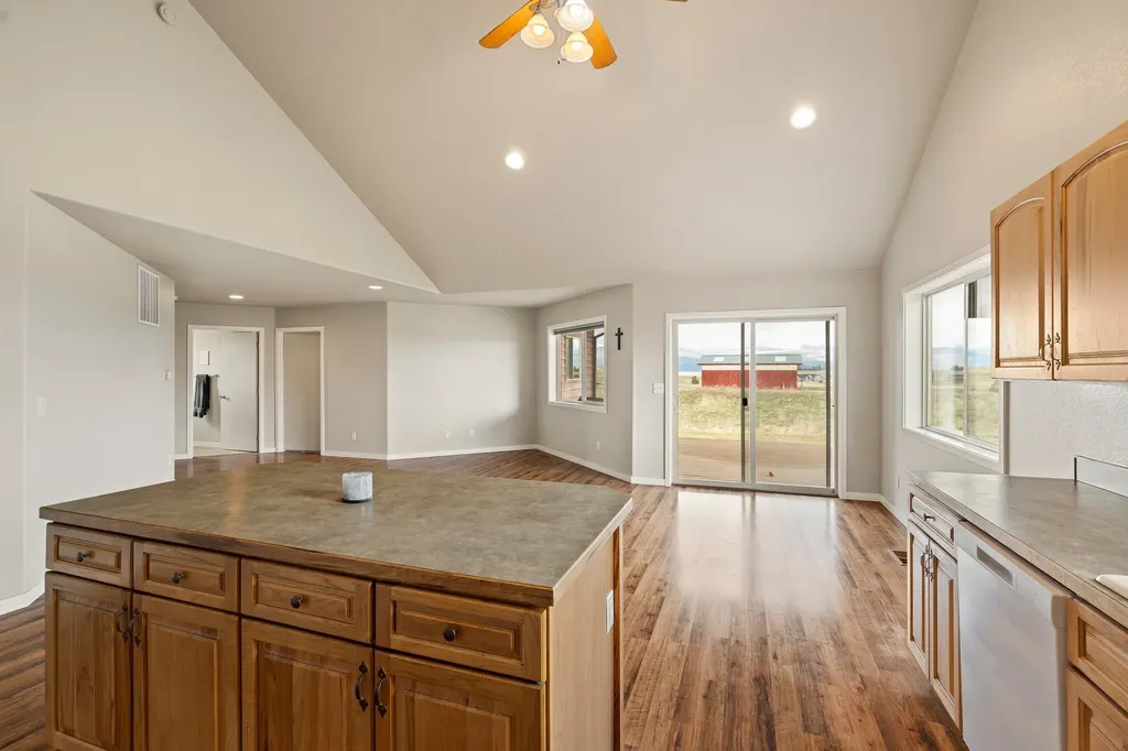 136 Berger Lake Way Eureka MT 59917