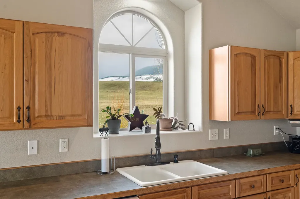 136 Berger Lake Way Eureka MT 59917