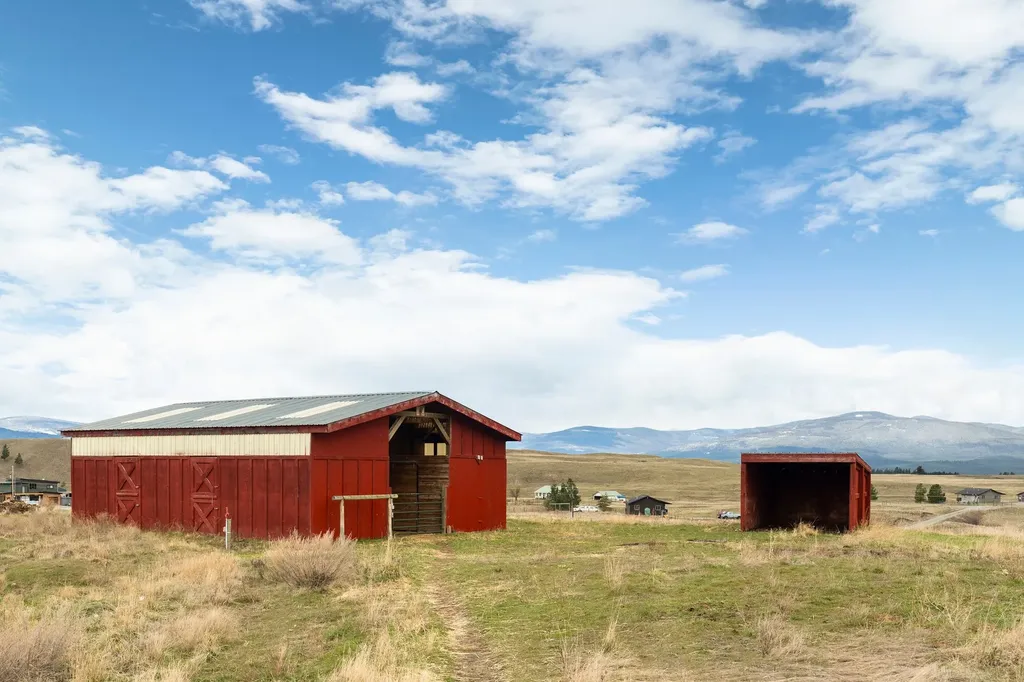 136 Berger Lake Way Eureka MT 59917