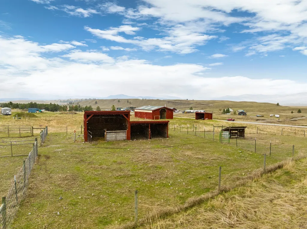 136 Berger Lake Way Eureka MT 59917