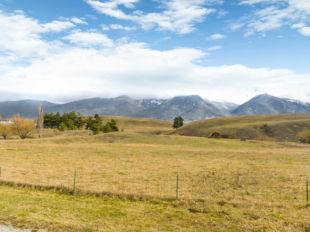 136 Berger Lake Way Eureka MT 59917