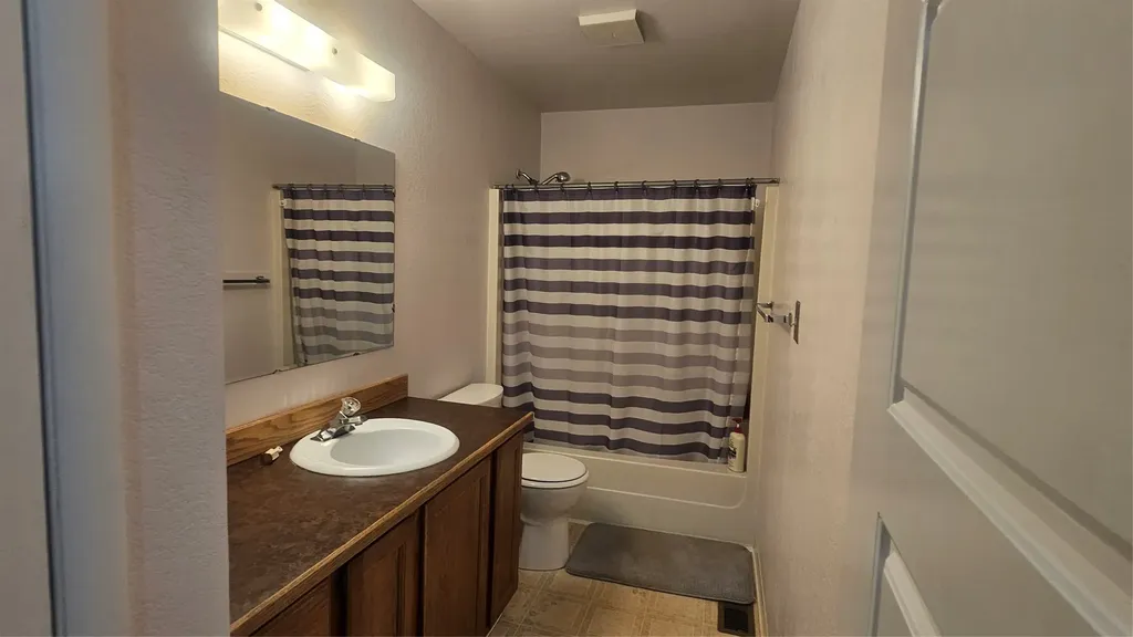 136 15th Avenue NW Great Falls MT 59404