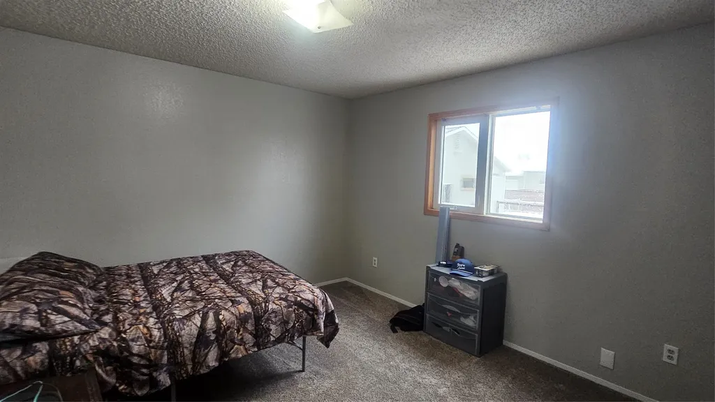 136 15th Avenue NW Great Falls MT 59404