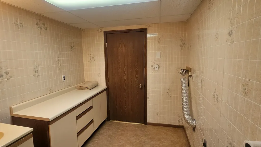 136 15th Avenue NW Great Falls MT 59404