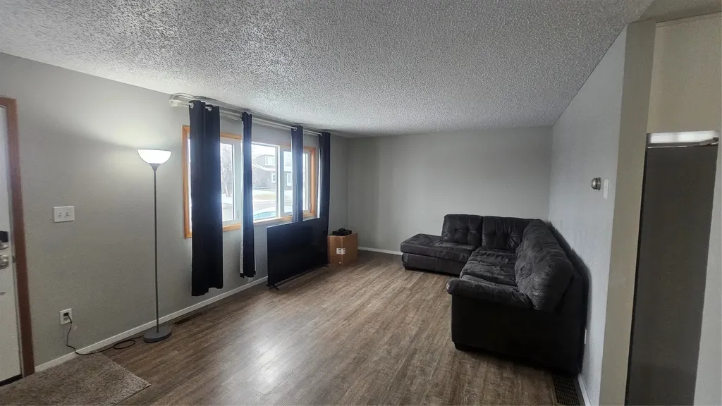 136 15th Avenue NW Great Falls MT 59404