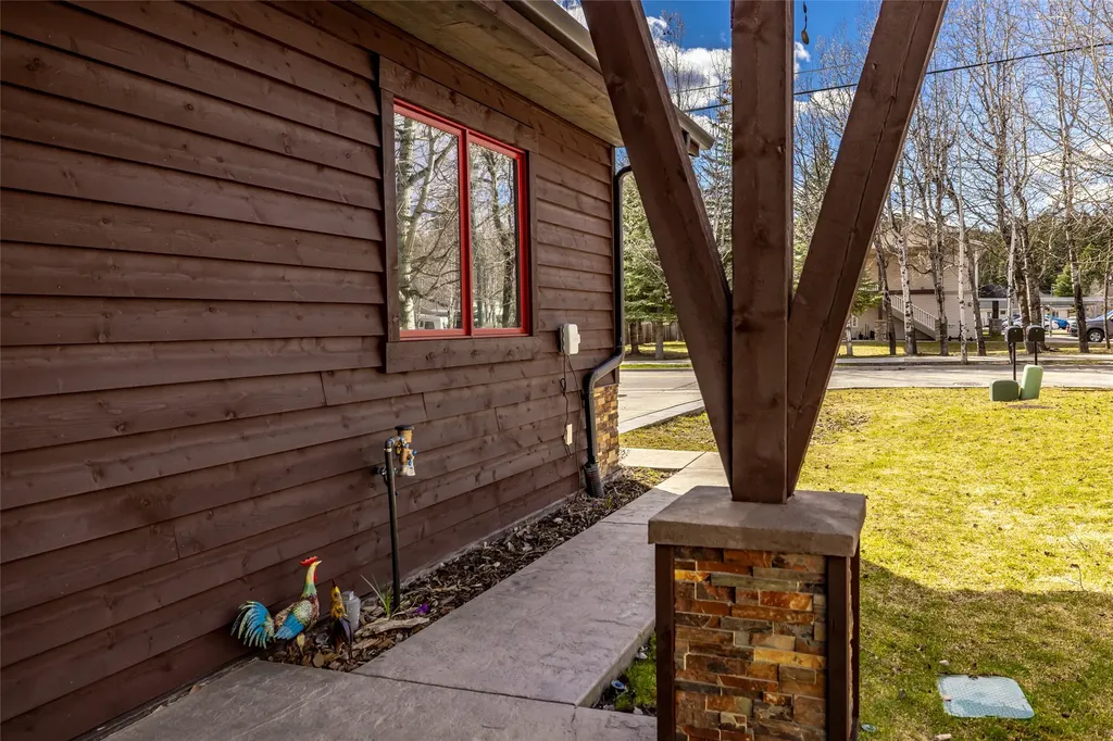 407 Colorado Avenue Whitefish MT 59937