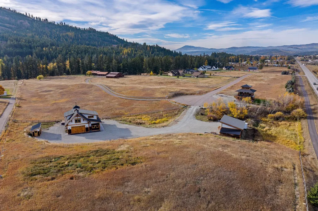 185 Hidden Waters Lane Kalispell MT 59901