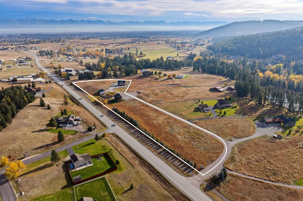 185 Hidden Waters Lane Kalispell MT 59901