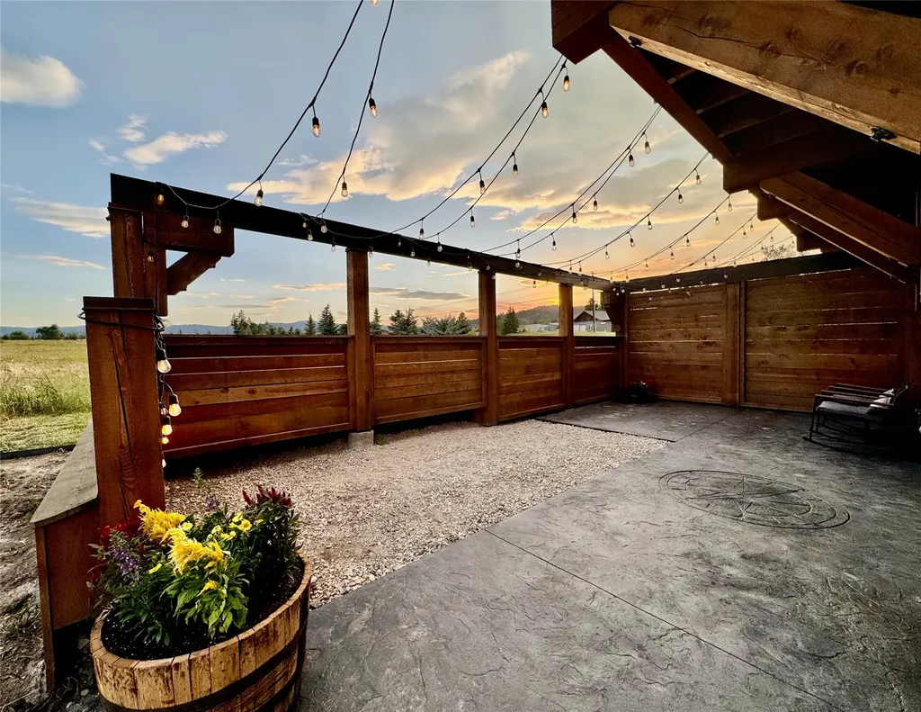 185 Hidden Waters Lane Kalispell MT 59901