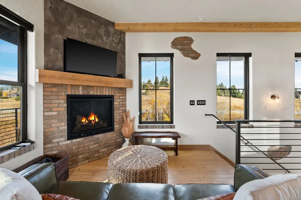 185 Hidden Waters Lane Kalispell MT 59901