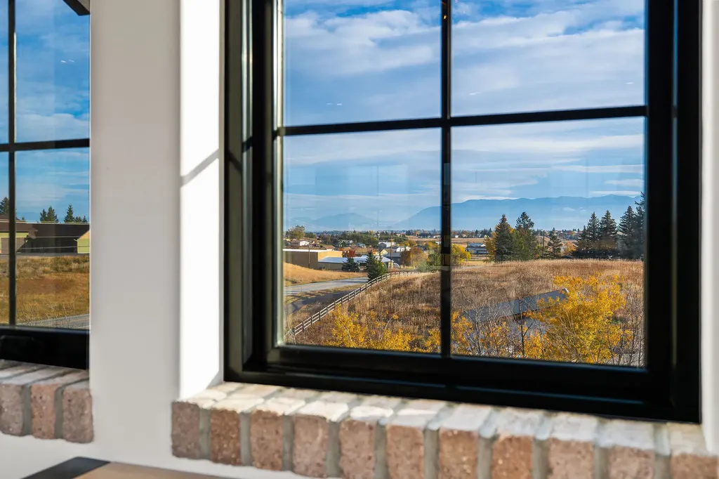 185 Hidden Waters Lane Kalispell MT 59901