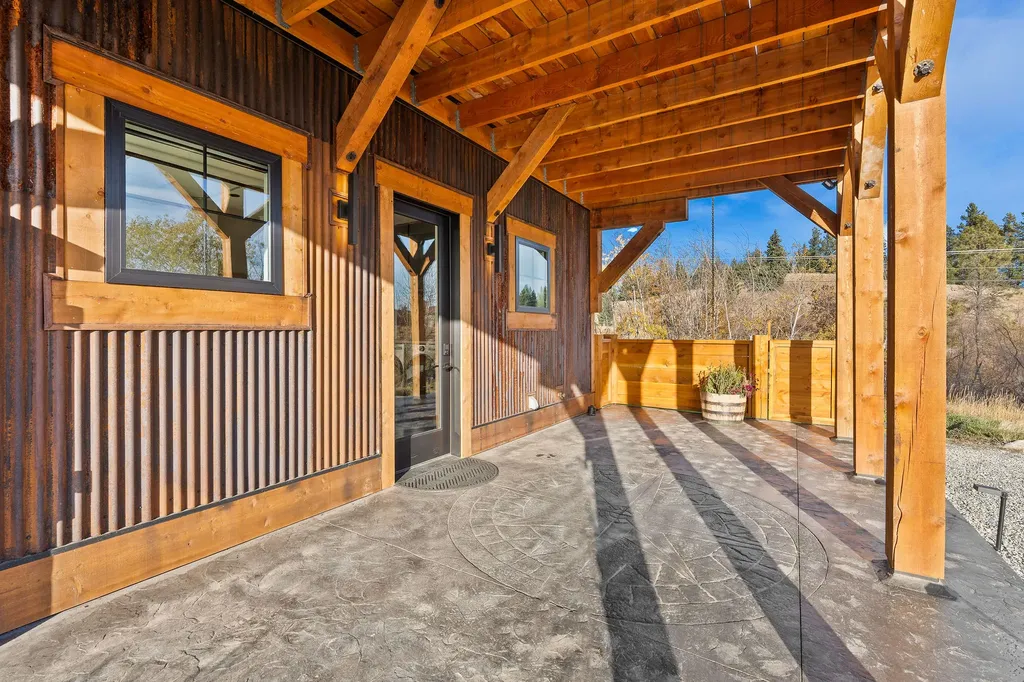 185 Hidden Waters Lane Kalispell MT 59901