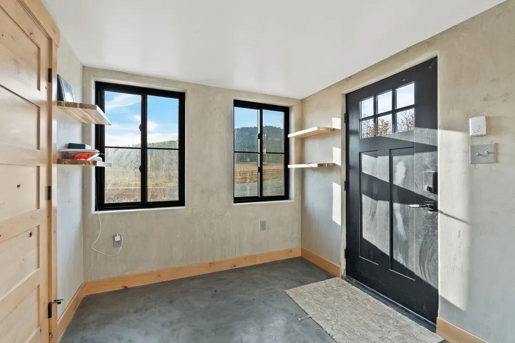 185 Hidden Waters Lane Kalispell MT 59901