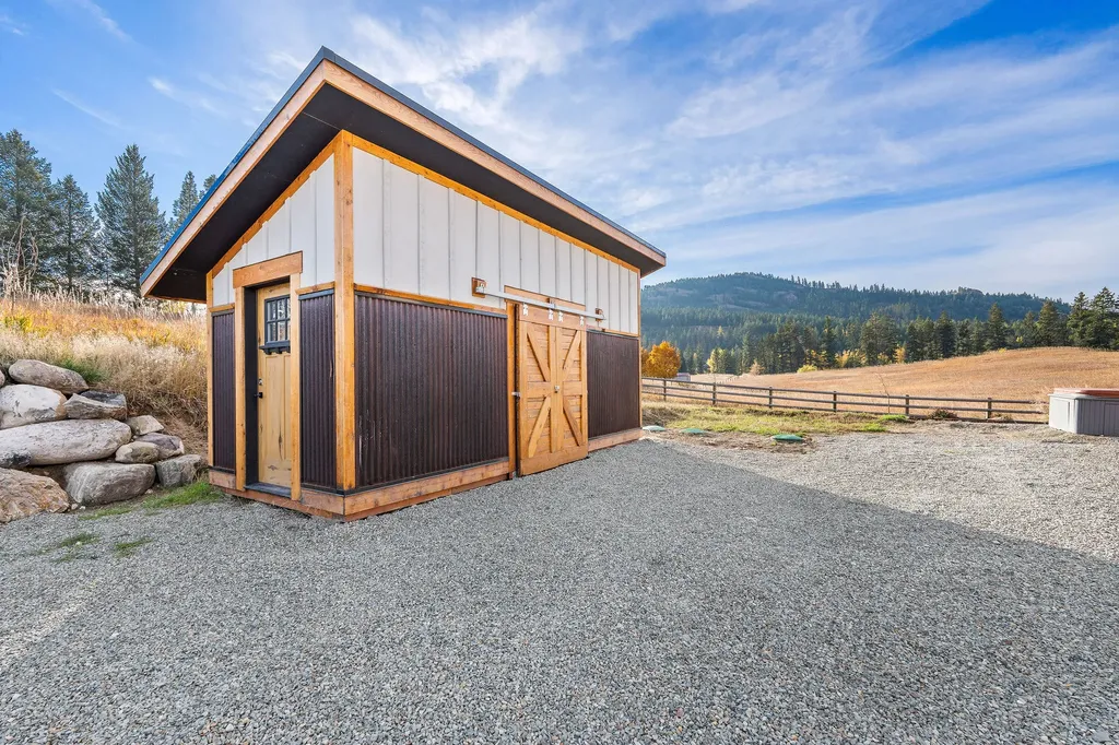 185 Hidden Waters Lane Kalispell MT 59901