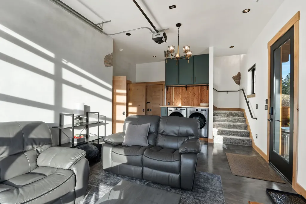185 Hidden Waters Lane Kalispell MT 59901