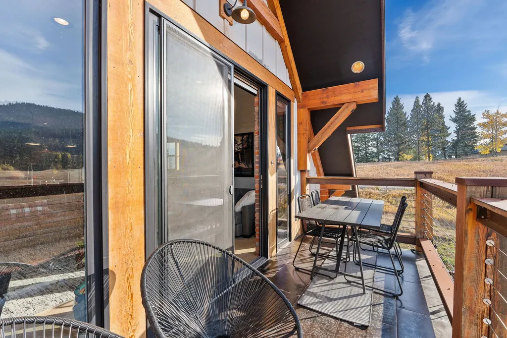 185 Hidden Waters Lane Kalispell MT 59901