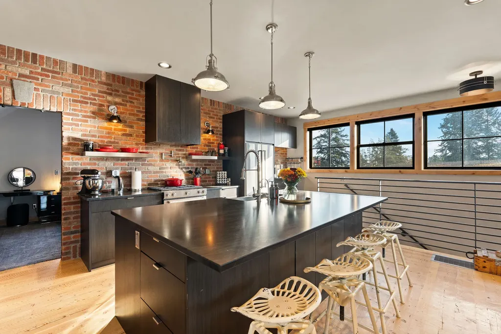 185 Hidden Waters Lane Kalispell MT 59901