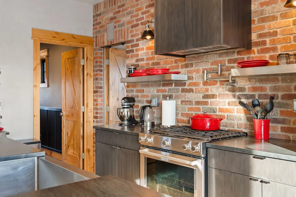185 Hidden Waters Lane Kalispell MT 59901