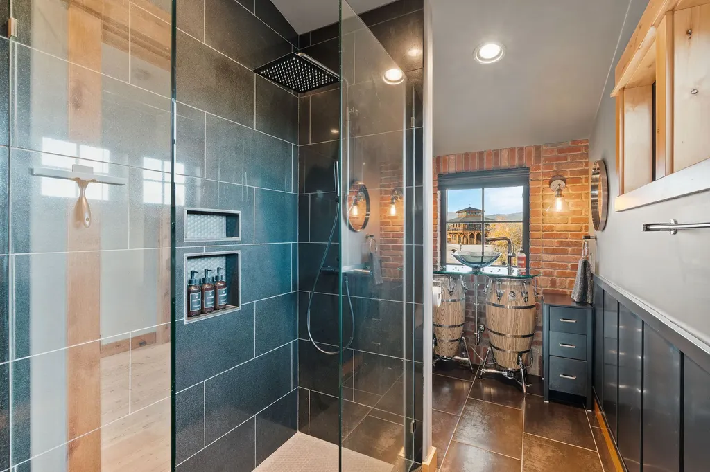 185 Hidden Waters Lane Kalispell MT 59901