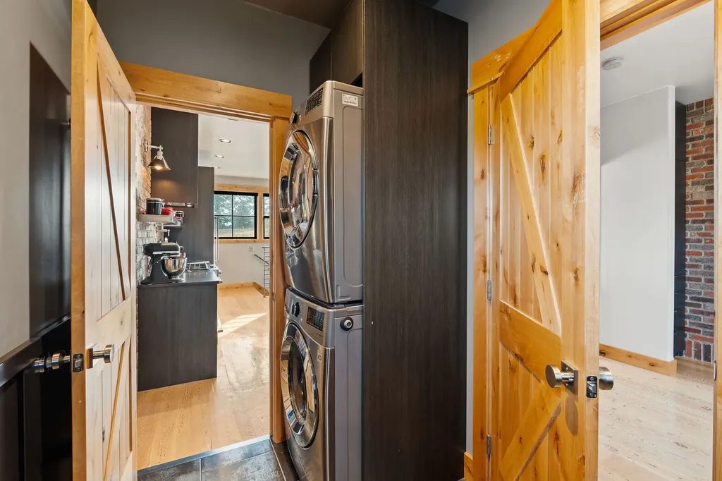 185 Hidden Waters Lane Kalispell MT 59901