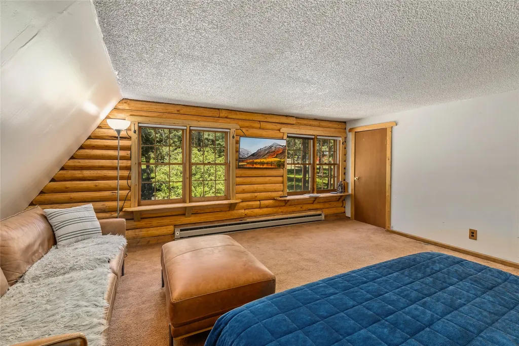 19600 Wambli Lane Huson MT 59846