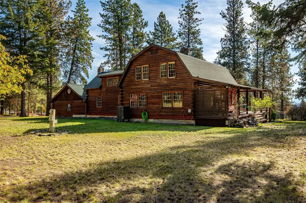 19600 Wambli Lane Huson MT 59846