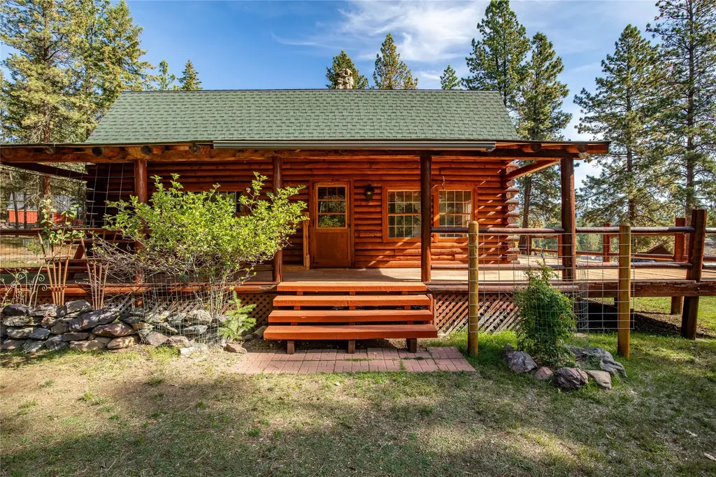 19600 Wambli Lane Huson MT 59846