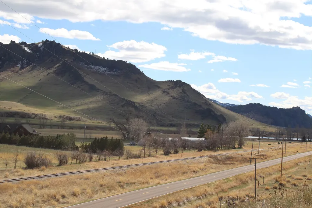 Tbd Old Highway 91 Cascade MT 59421