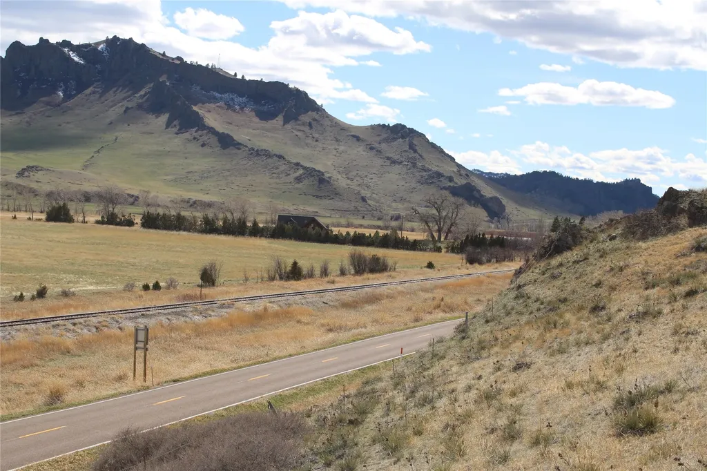 Tbd Old Highway 91 Cascade MT 59421