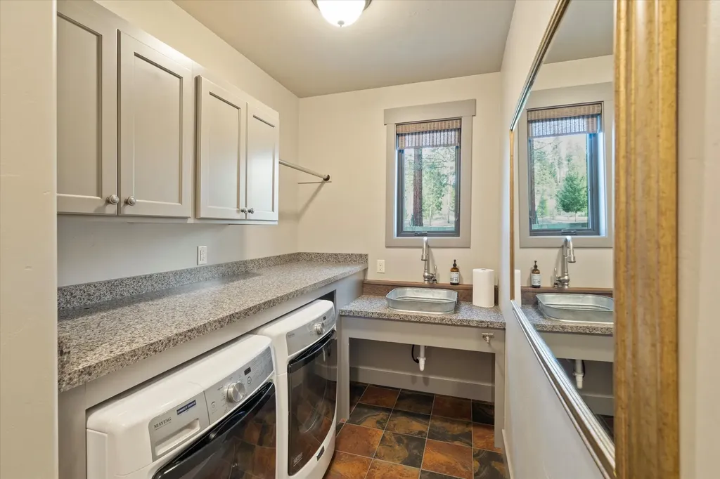 385 Black Bear Drive Seeley Lake MT 59868