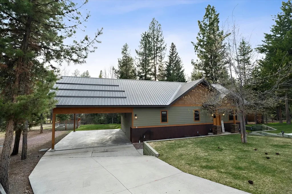 385 Black Bear Drive Seeley Lake MT 59868