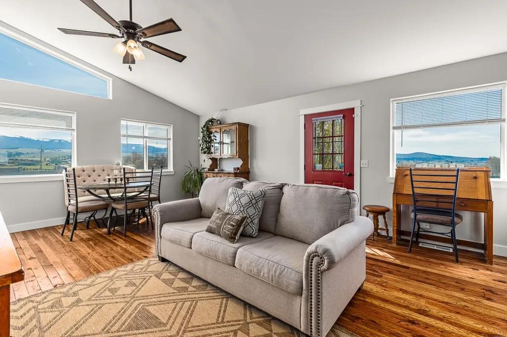 4714 Linhart Lane Stevensville MT 59870