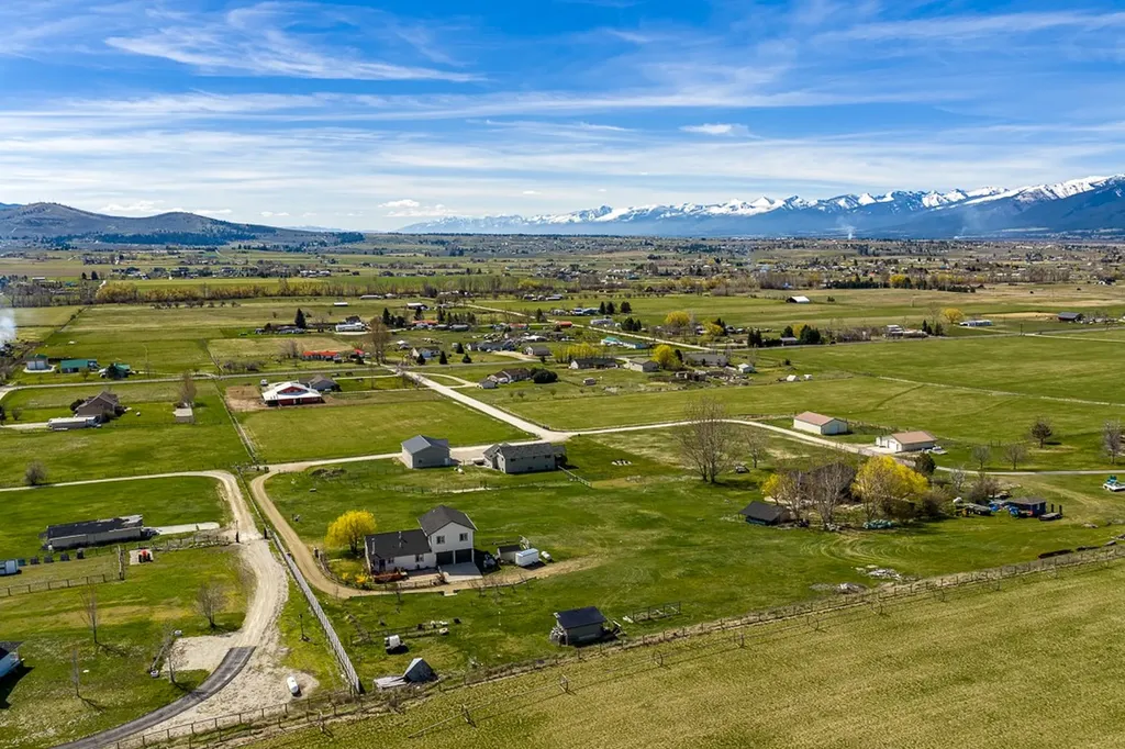 4714 Linhart Lane Stevensville MT 59870