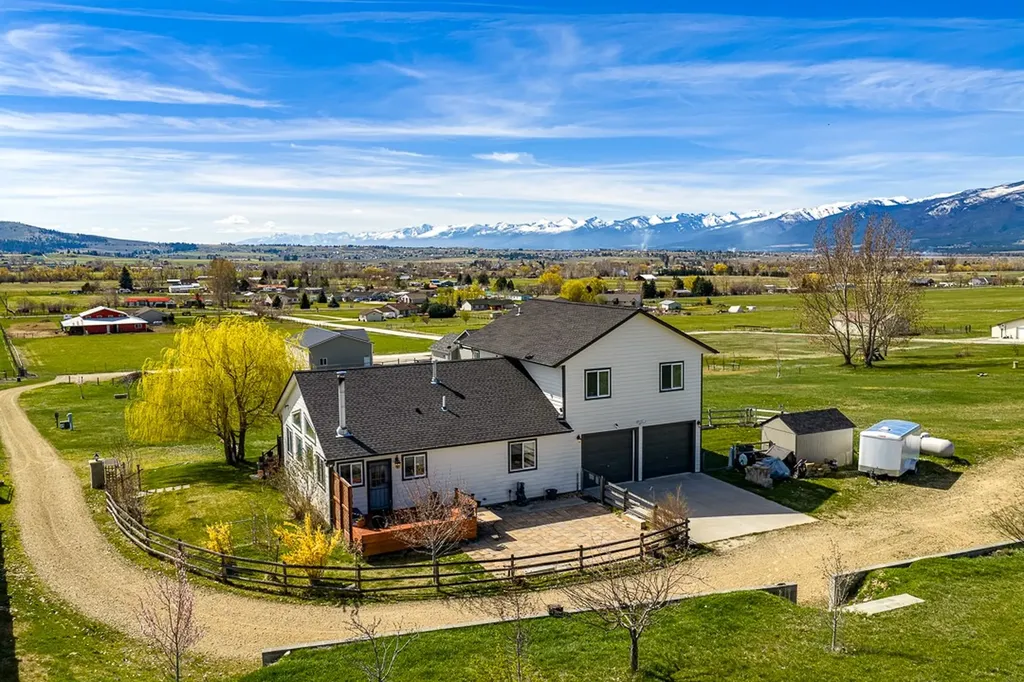 4714 Linhart Lane Stevensville MT 59870