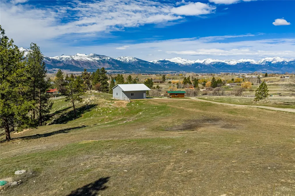 829 Weber Butte Trail Corvallis MT 59828