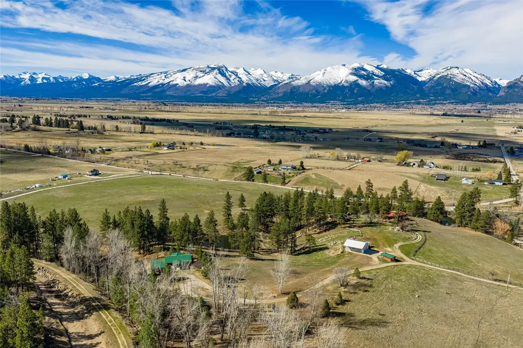 829 Weber Butte Trail Corvallis MT 59828