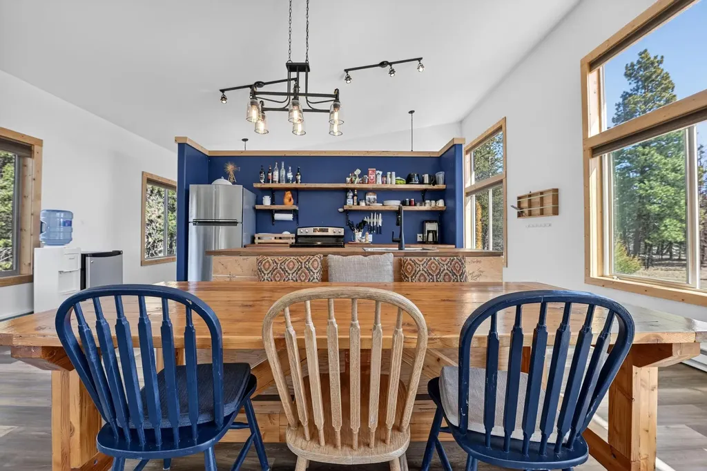 282 Mountain View Road Rexford MT 59930