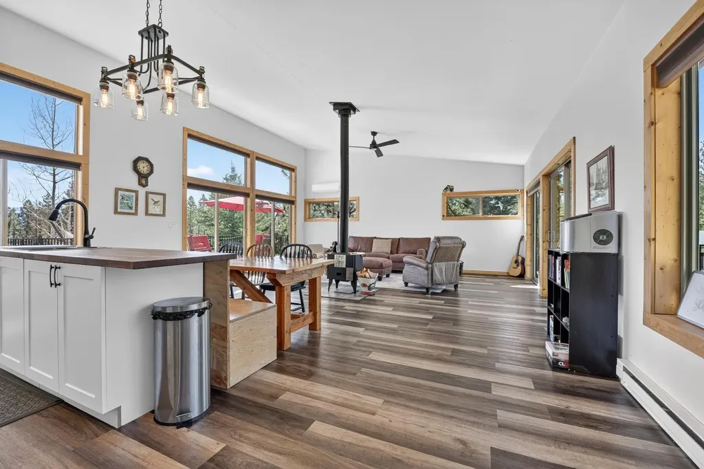 282 Mountain View Road Rexford MT 59930