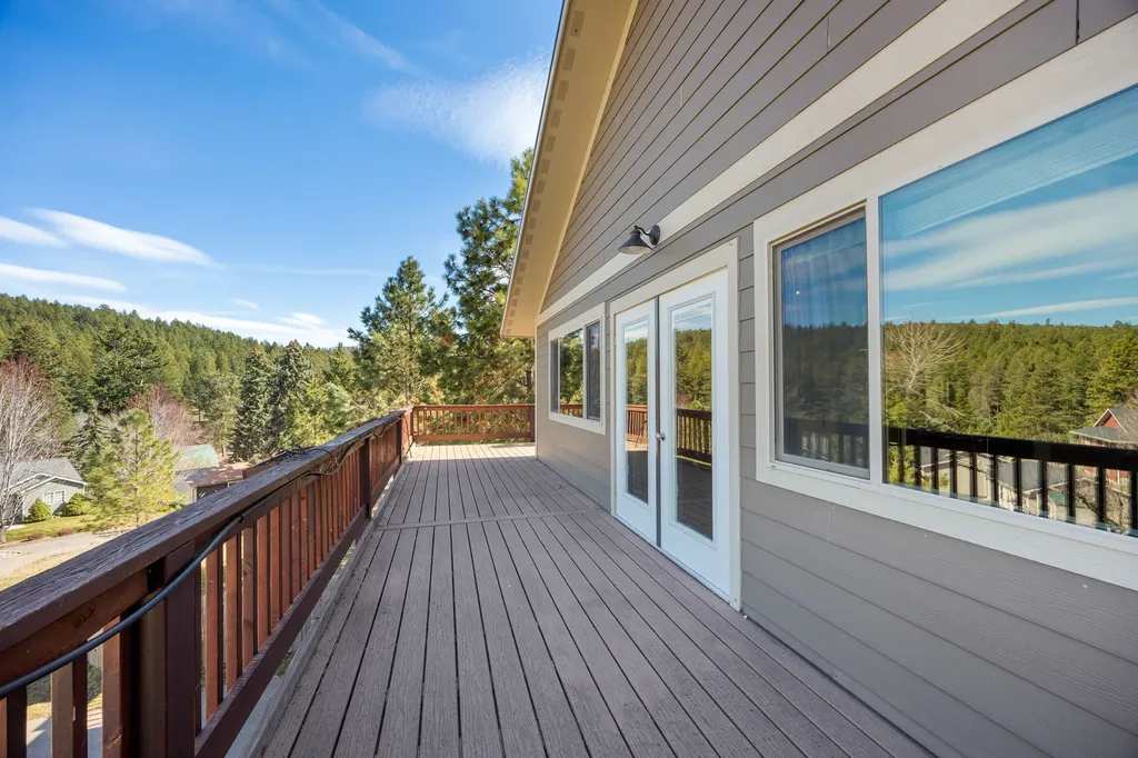 970 Electric Avenue Bigfork MT 59911