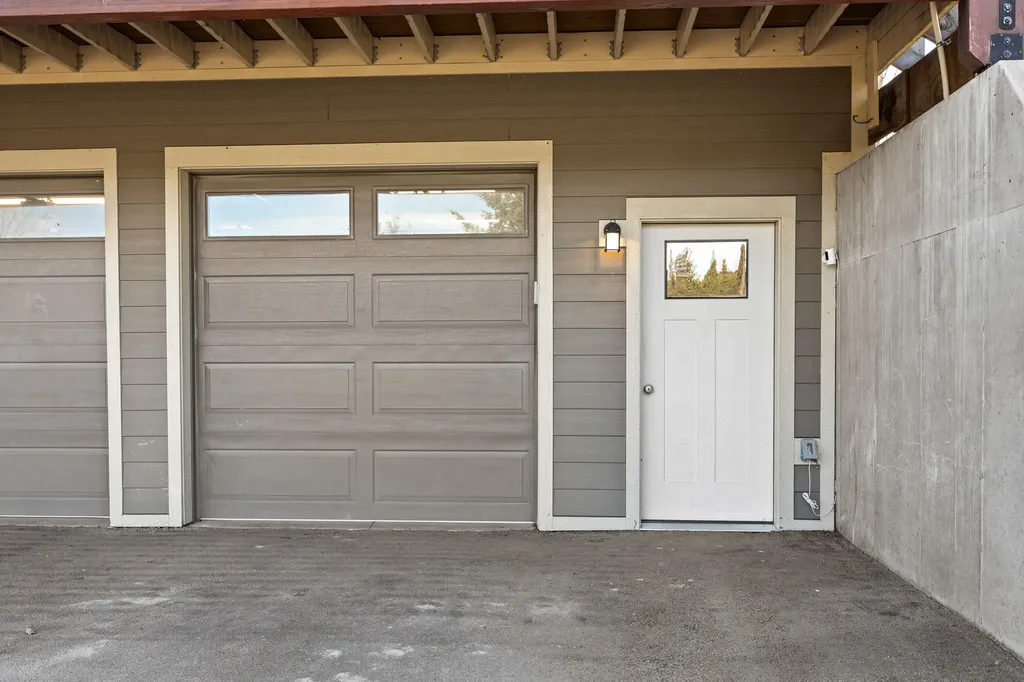 970 Electric Avenue Bigfork MT 59911