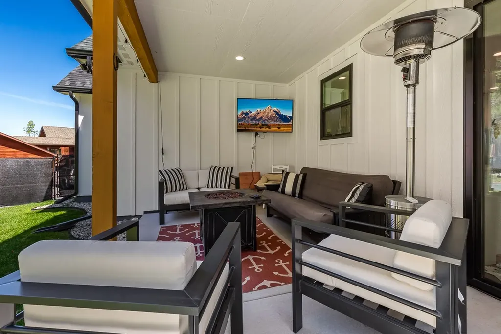 8270 Red Hawk View Missoula MT 59804