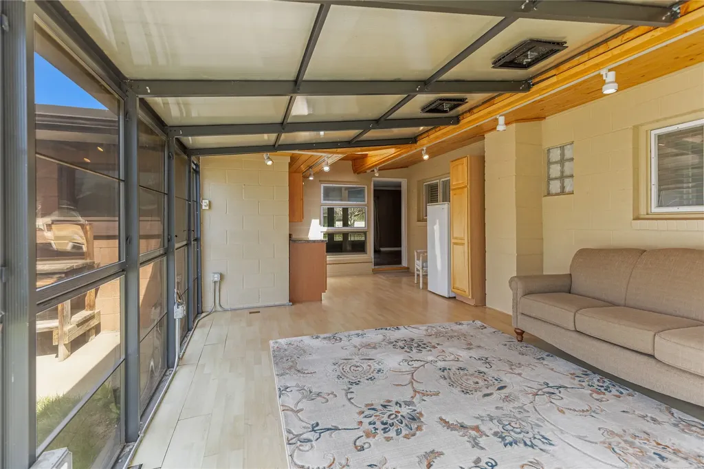 407 E King Street East Helena MT 59635