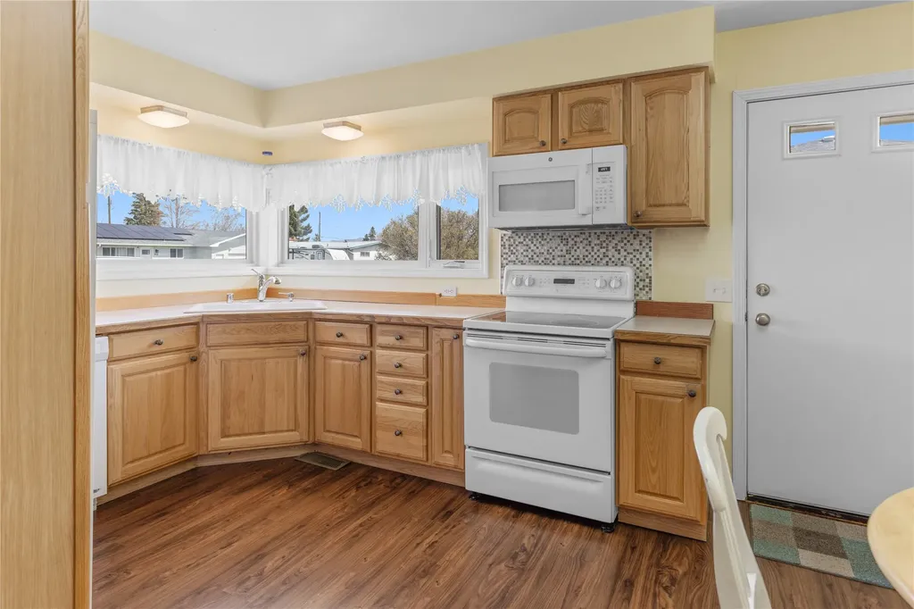 407 E King Street East Helena MT 59635