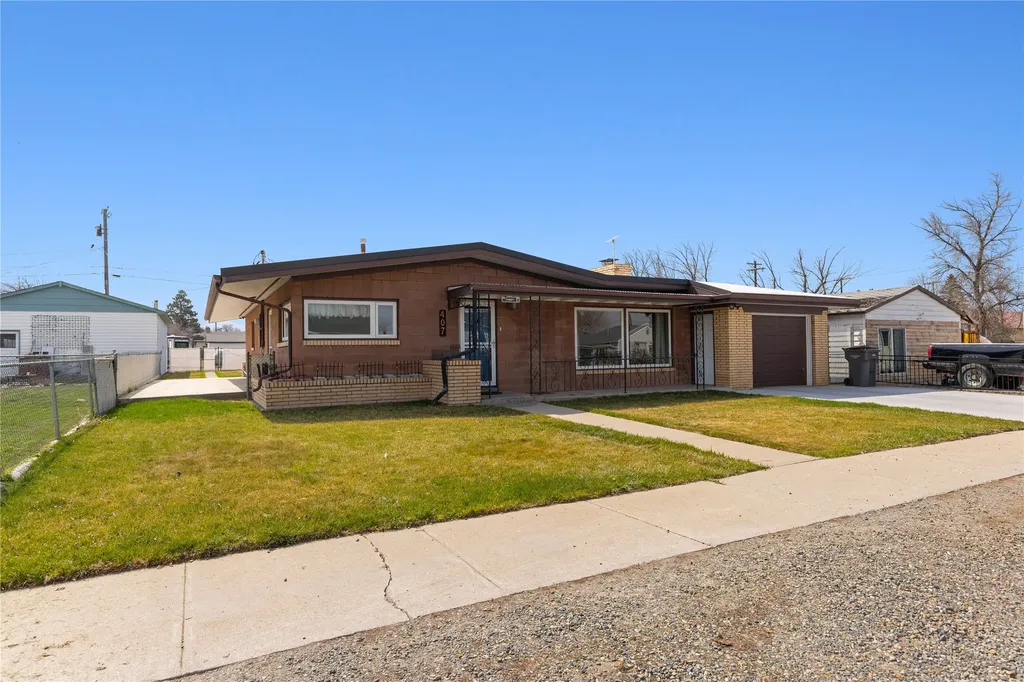 407 E King Street East Helena MT 59635