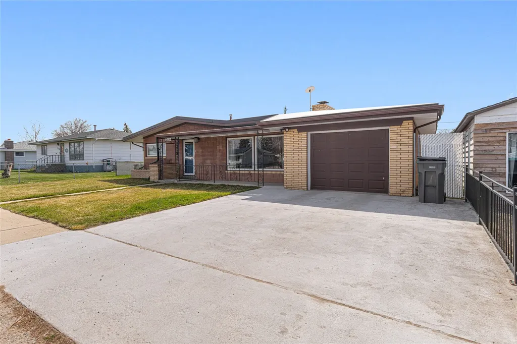 407 E King Street East Helena MT 59635