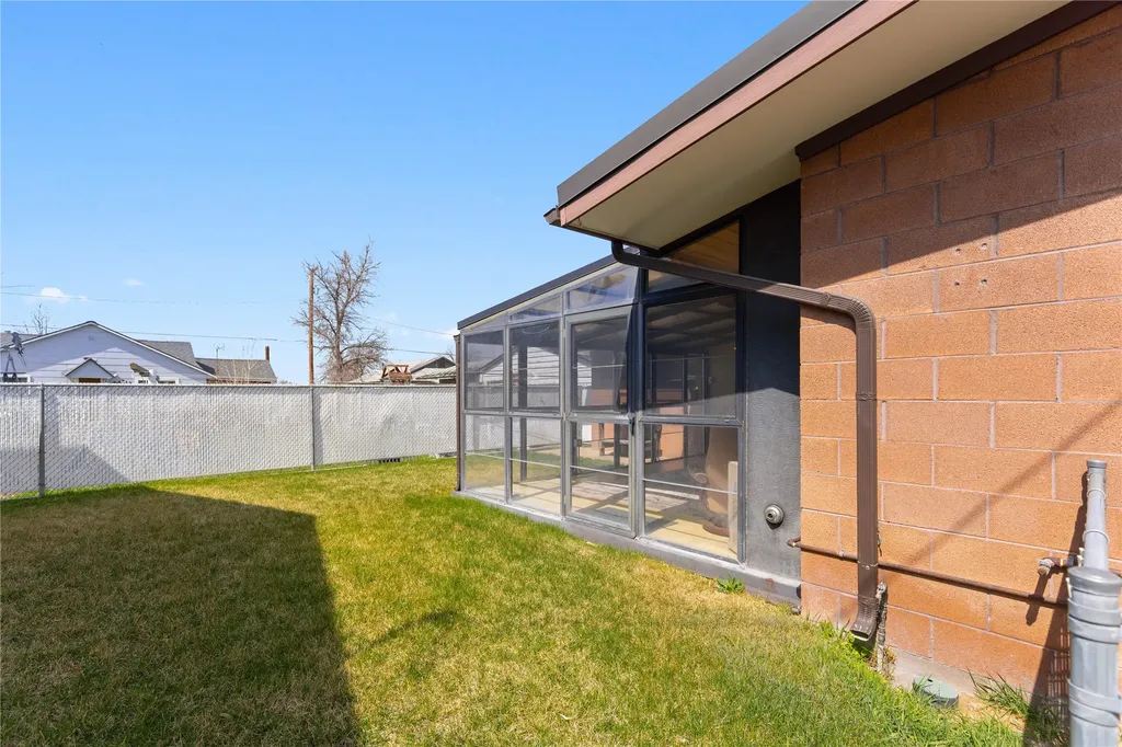 407 E King Street East Helena MT 59635