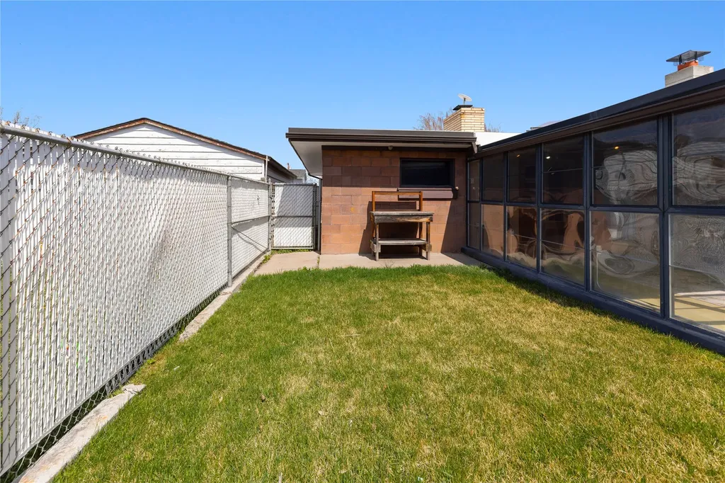407 E King Street East Helena MT 59635