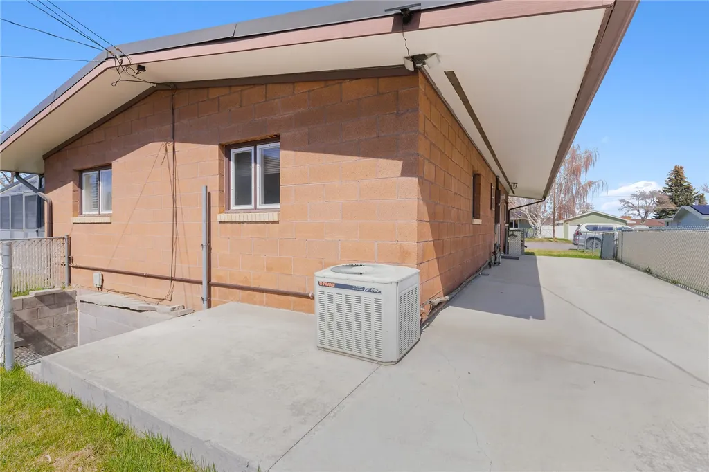 407 E King Street East Helena MT 59635