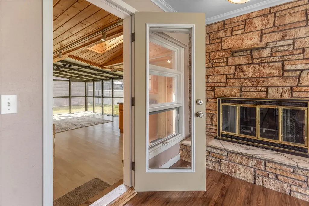 407 E King Street East Helena MT 59635
