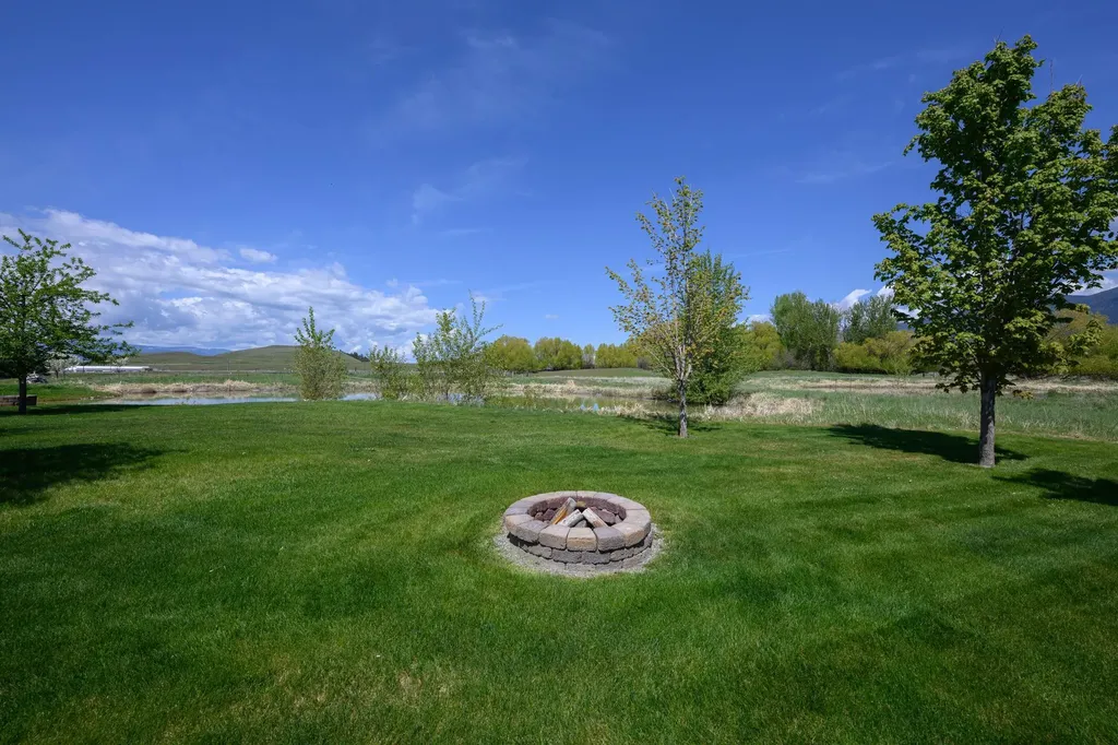 438 Kingfisher Loop Eureka MT 59917